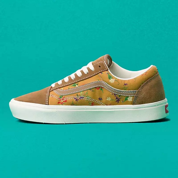 SIZE 10 BRAND NEW COMFYCUSH OLD SKOOL VANS - Picture 2 of 4